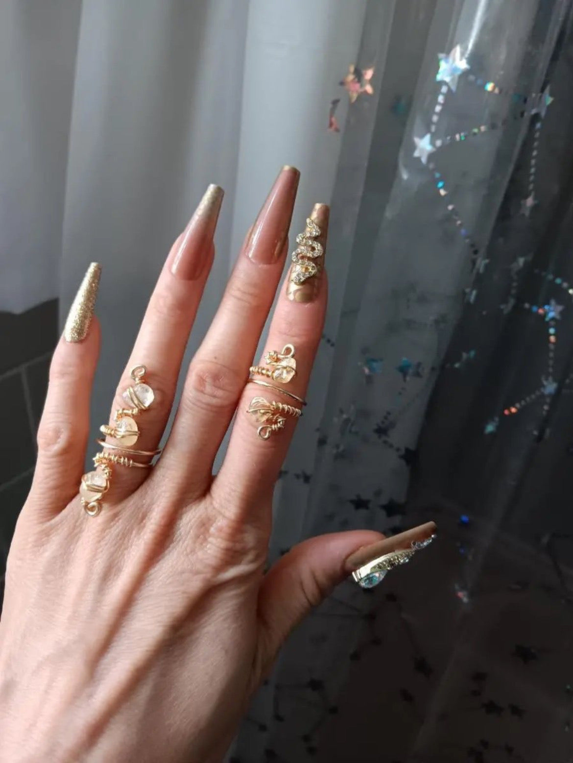 Golden Glitter Press On Nails (24pcs)