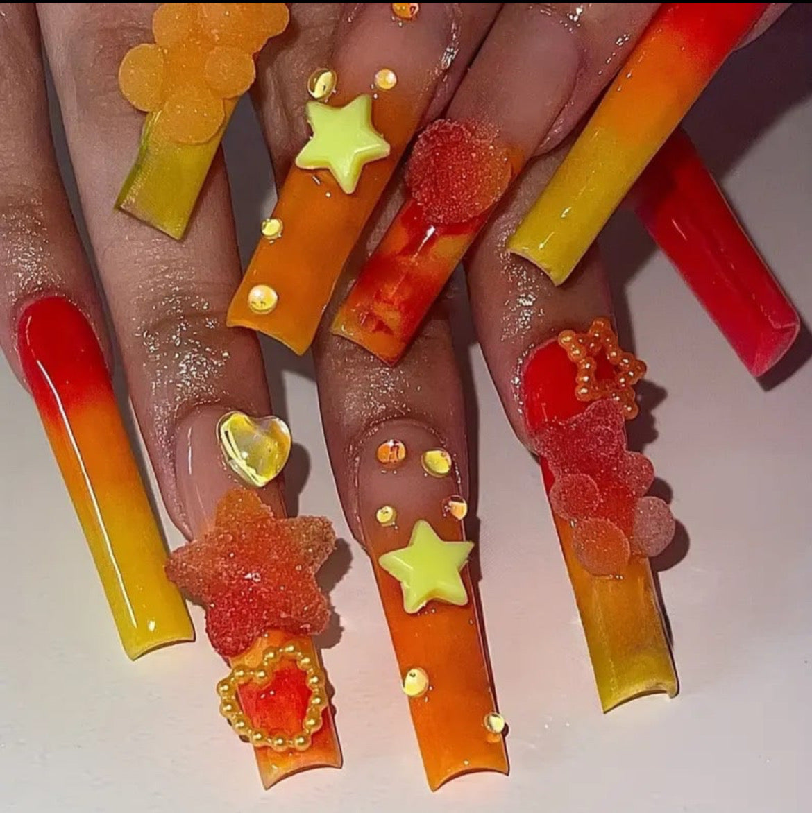 3D Gummi Bear Nails (24pcs)