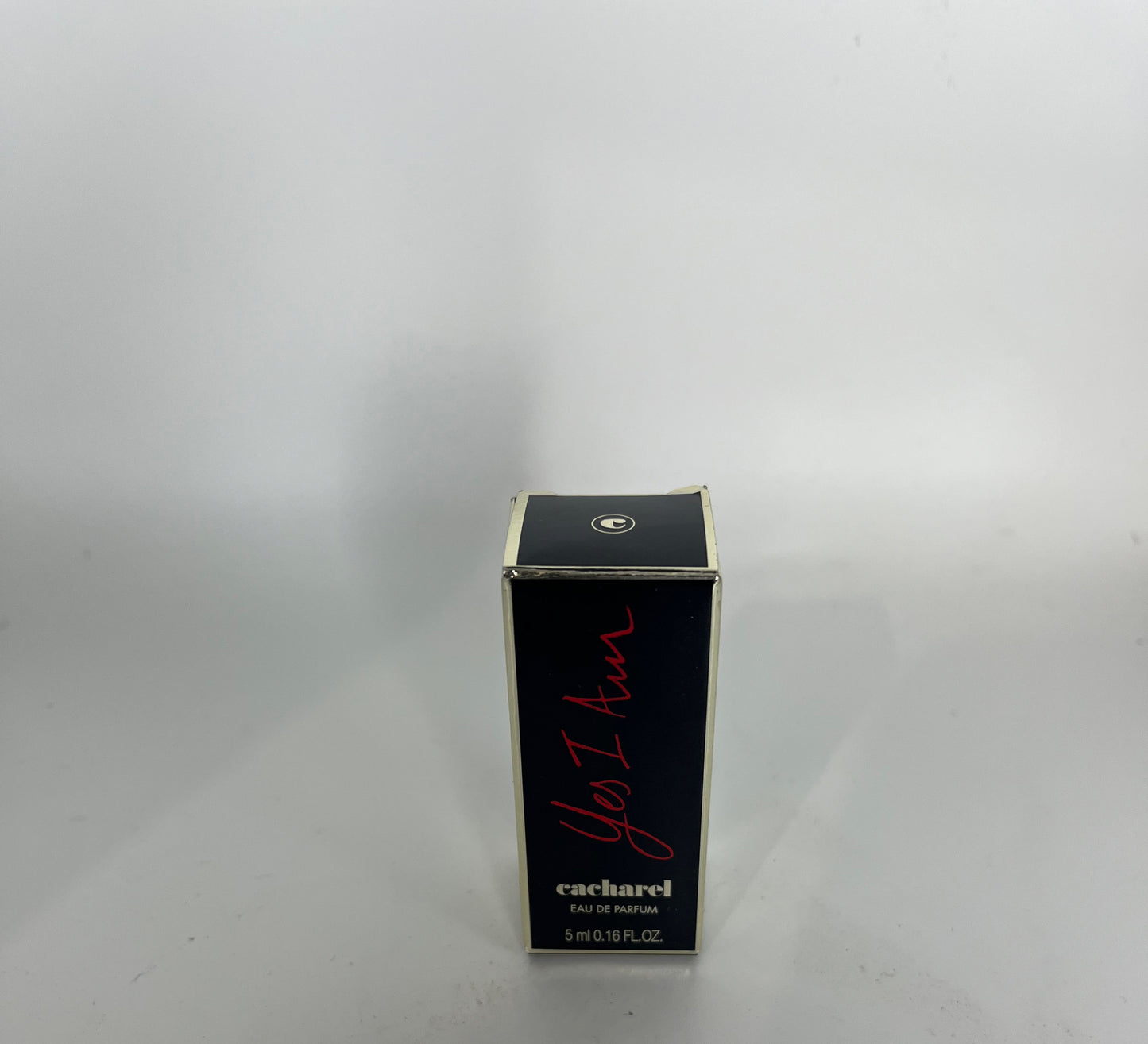 Cacharel Yes I Am Perfume (travel-size)