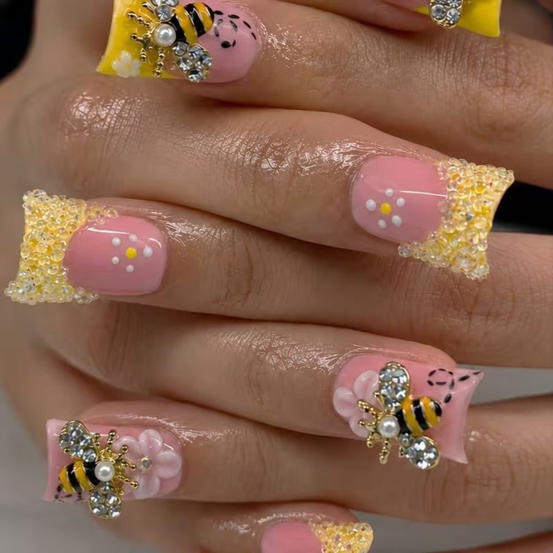 Pearl Bee Nails