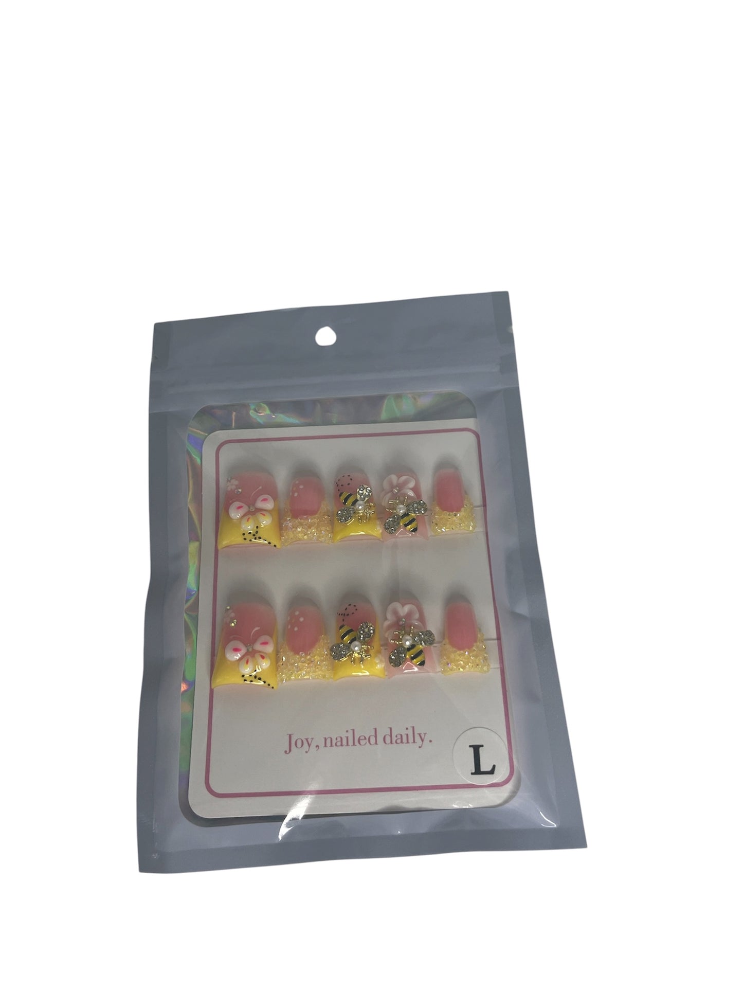 Pearl Bee Nails